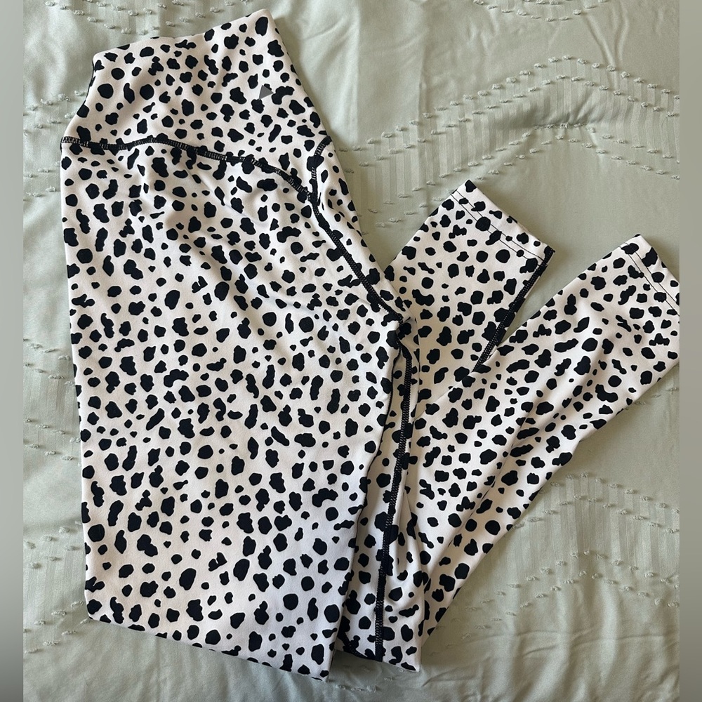 Balance Athletica (Vitality) Ascend Pant - Snow Leopard